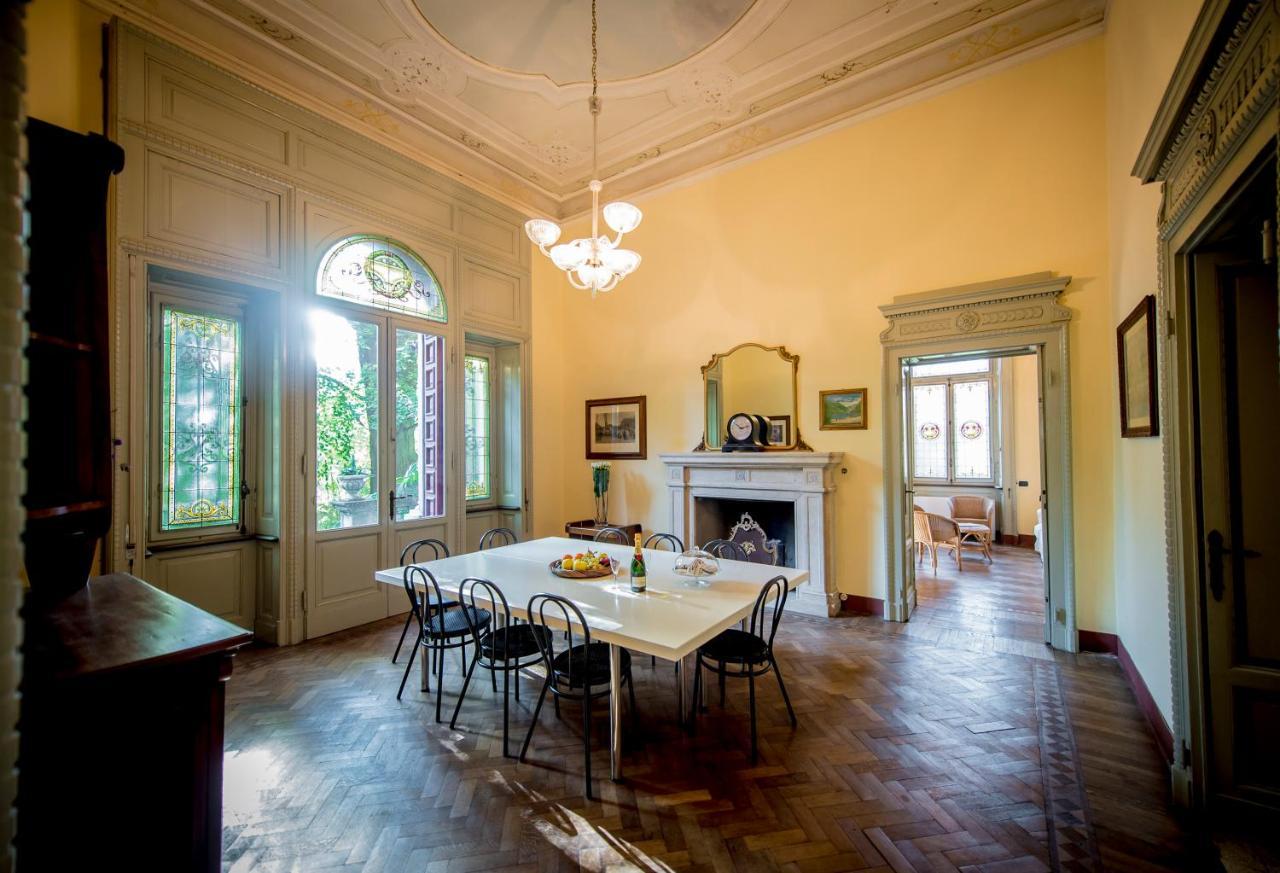Villa Confalonieri 만델로델라리오 객실 사진
